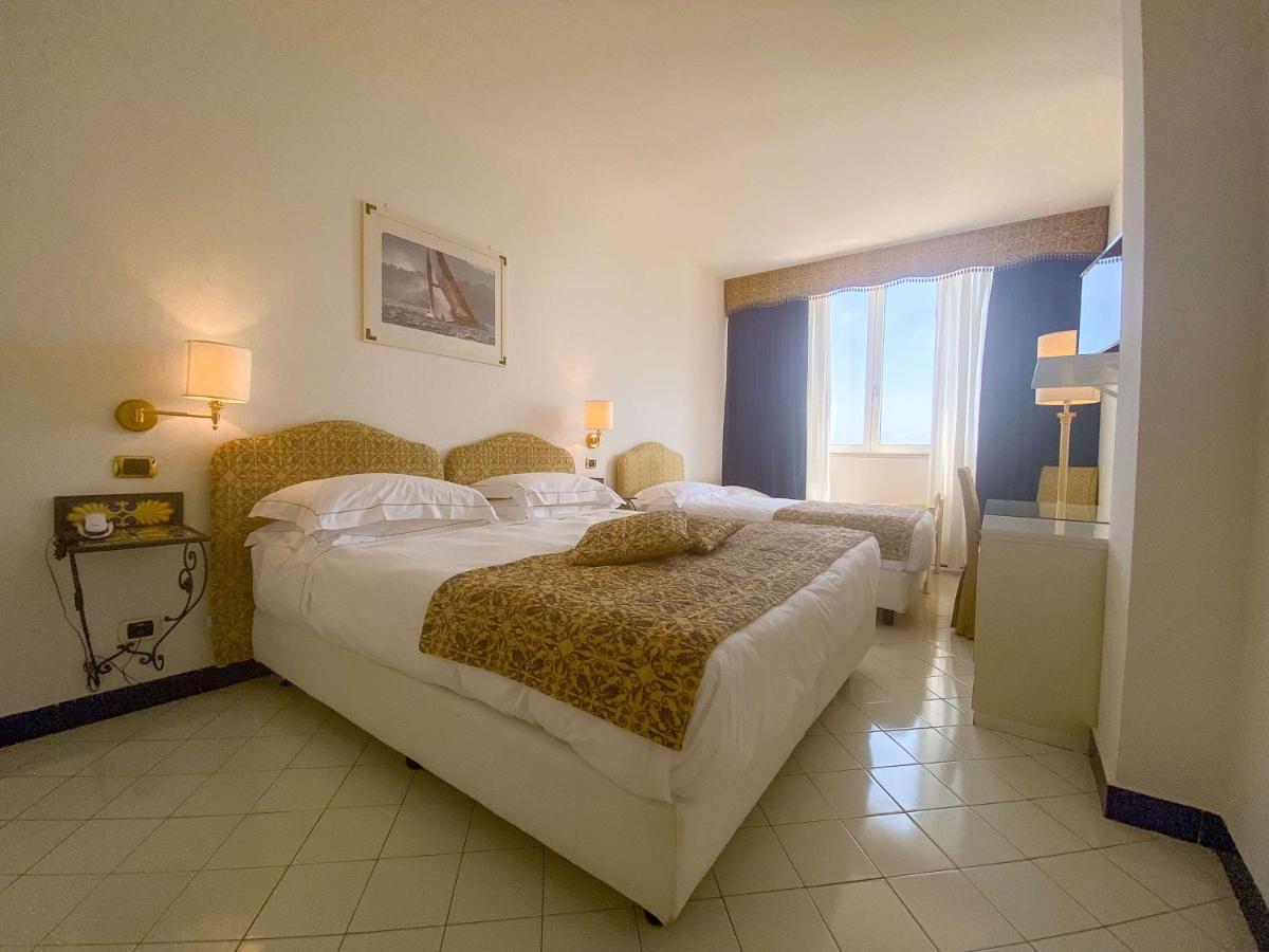 Best Western Hotel Acqua Novella Spotorno Exterior photo